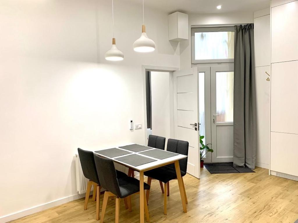 Colton Budapest Paulay Apartments 外观 照片
