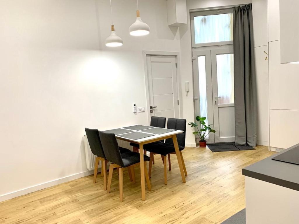 Colton Budapest Paulay Apartments 外观 照片