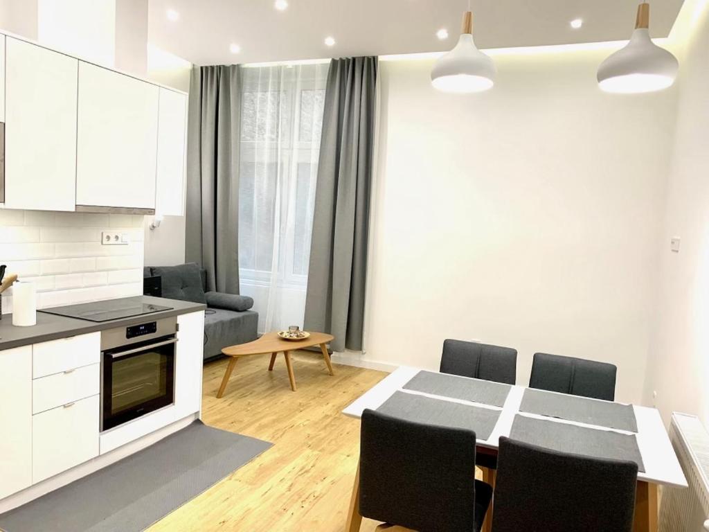 Colton Budapest Paulay Apartments 外观 照片